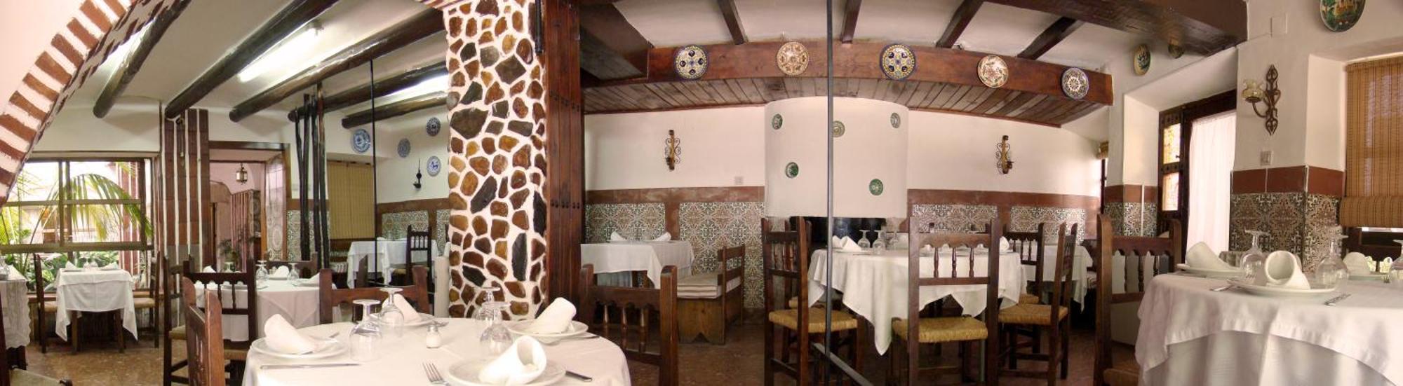 Hostal Emilia Trujillo Exterior photo